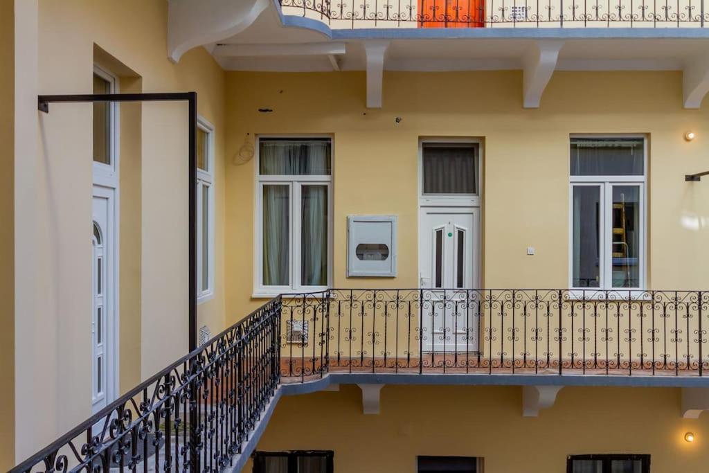 Apartmento Albero Di Acacia By Nw Budapest Extérieur photo